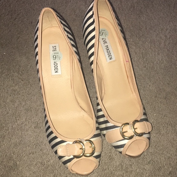 Steve Madden Blue & White Striped Stilleto Heels - Picture 1 of 9